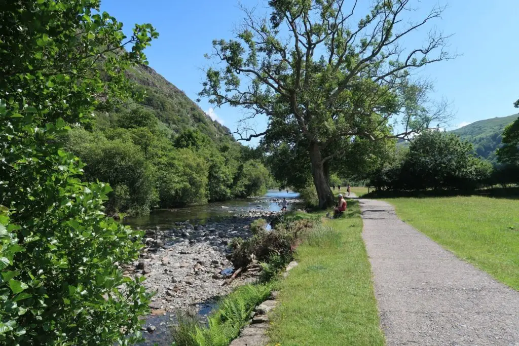 beautiful walk along the river