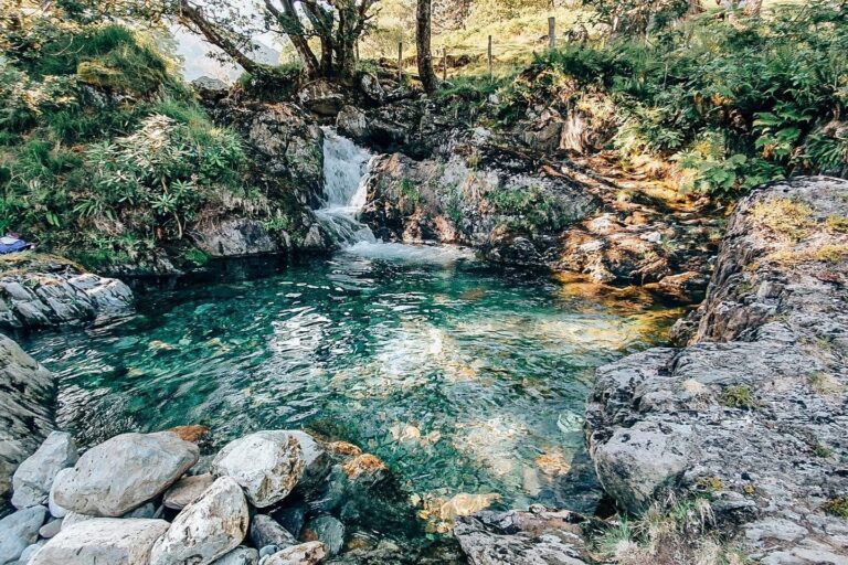 The Ultimate Guide to Wild Swimming at Watkins Path Waterfall