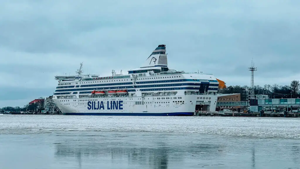 Silja Serenade Review Silja line Helsinki to Stockholm Cruise » Budget Bon  Voyage
