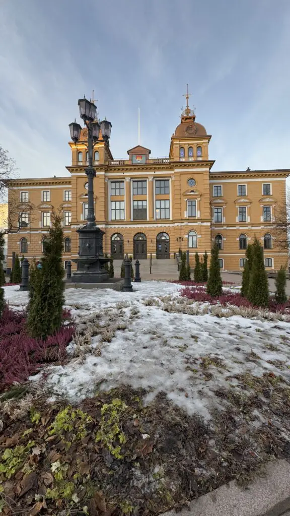 things to do in oulu in winter visit city hall Oulu
